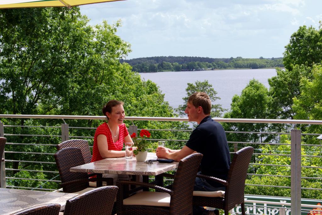 Camping-Und Ferienpark Havelberge Gross Quassow ห้อง รูปภาพ