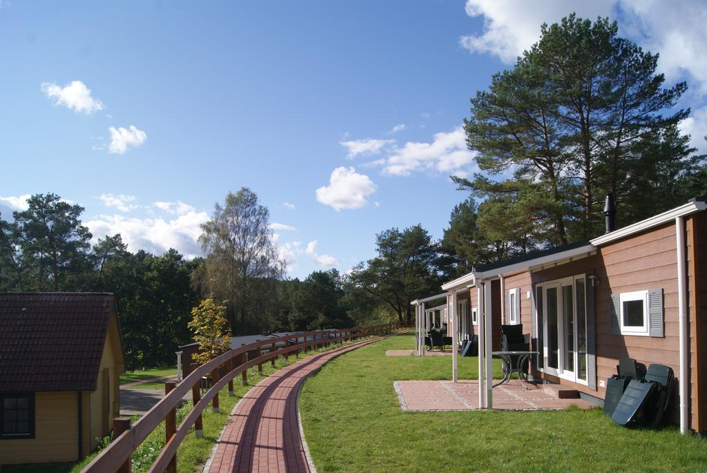Camping-Und Ferienpark Havelberge Gross Quassow ภายนอก รูปภาพ