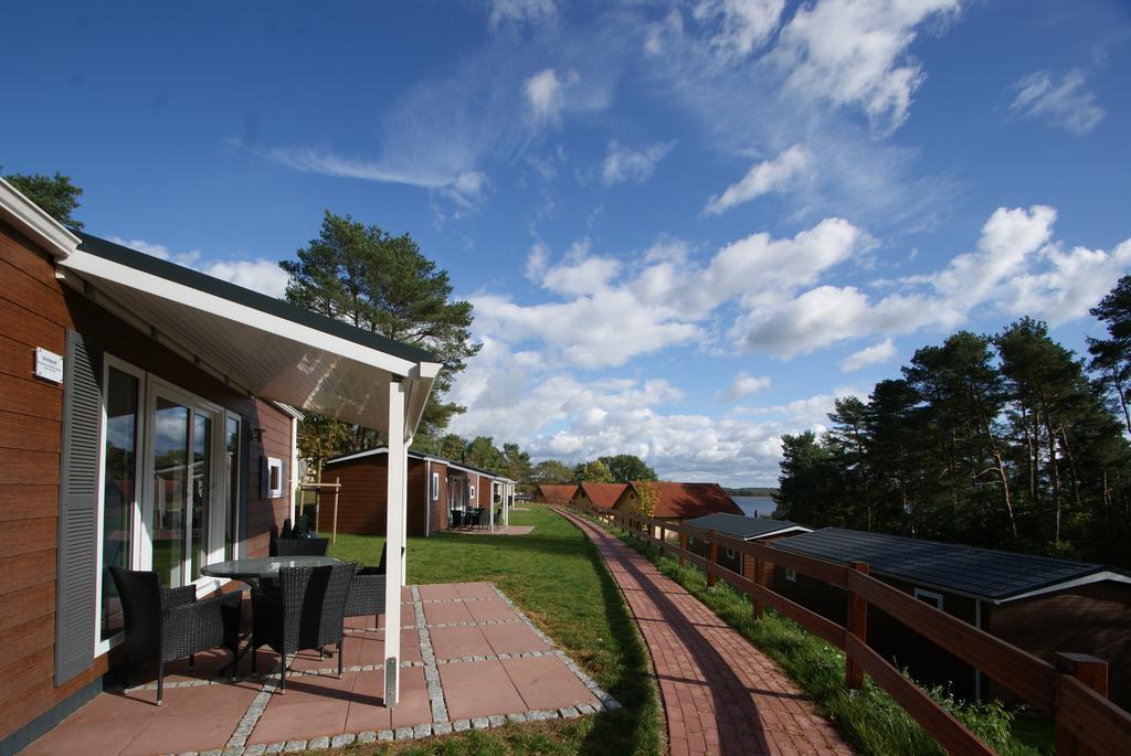 Camping-Und Ferienpark Havelberge Gross Quassow ภายนอก รูปภาพ